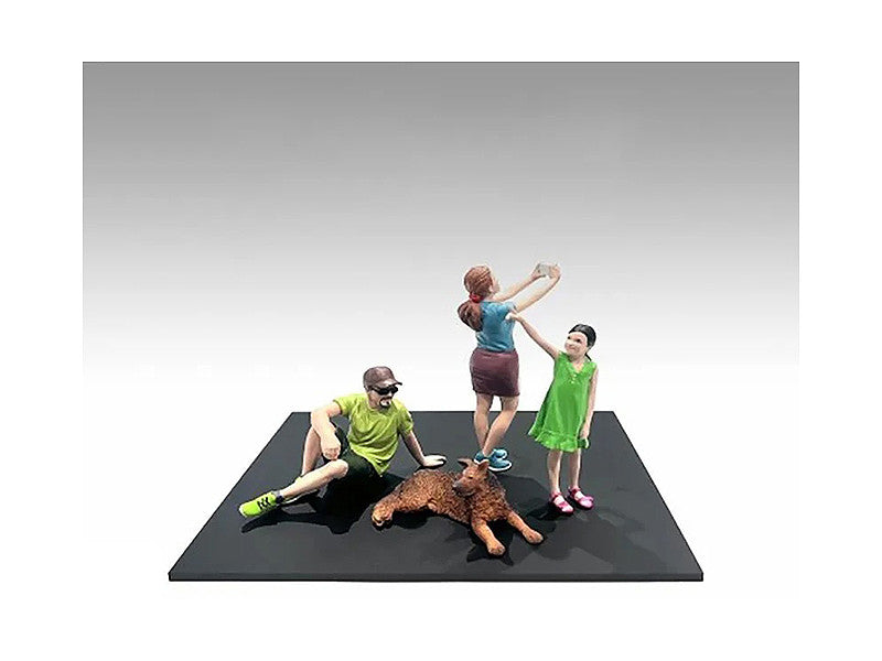 "Figure24 Series 1" 9 piece Figure Set for 1/24 Scale Models by American Diorama-0