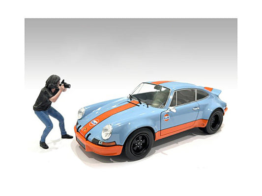 "Photographers" Figure #4 for 1/18 Scale Models by American Diorama American Diorama