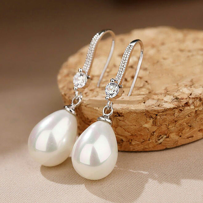 Women's Elegant Drop-shaped Imitation Pearl Long Earrings LadyShow.Store