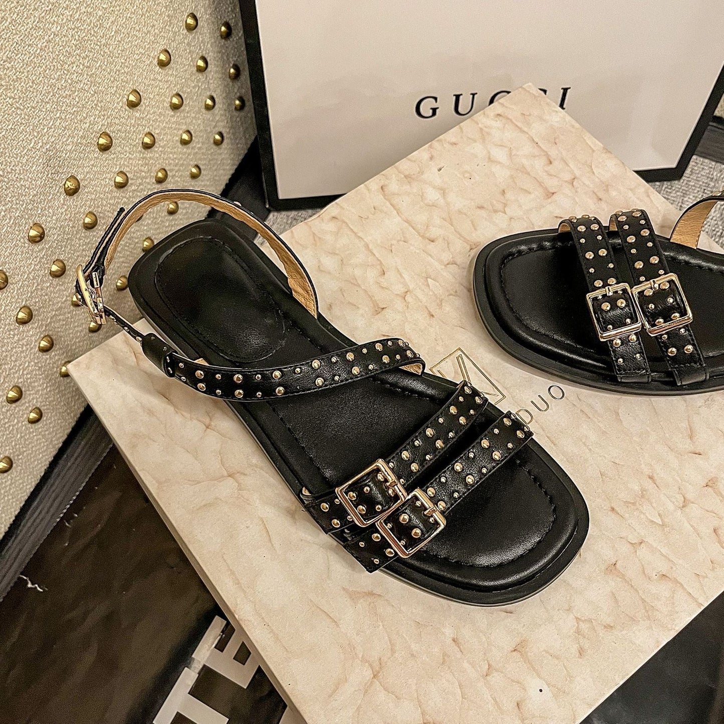 2023 Summer European Style Women's Leather Sandals Best YouTube Store