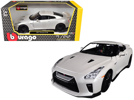 2017 Nissan GT-R R35 White 1/24 Diecast Model Car by Bburago Bburago