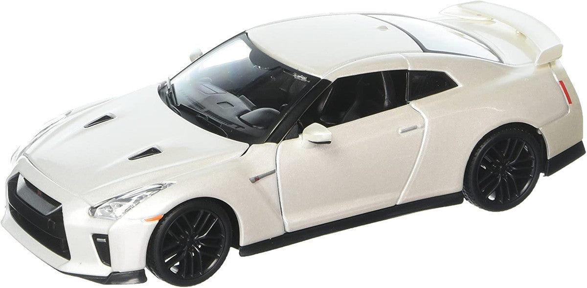 2017 Nissan GT-R R35 White 1/24 Diecast Model Car by Bburago Bburago