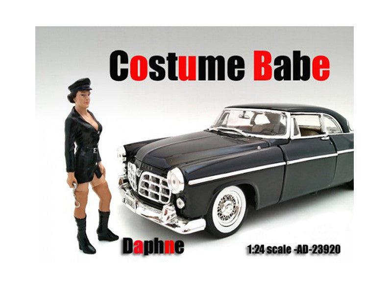 Costume Babe Daphne Figure For 1:24 Scale Models by American Diorama American Diorama