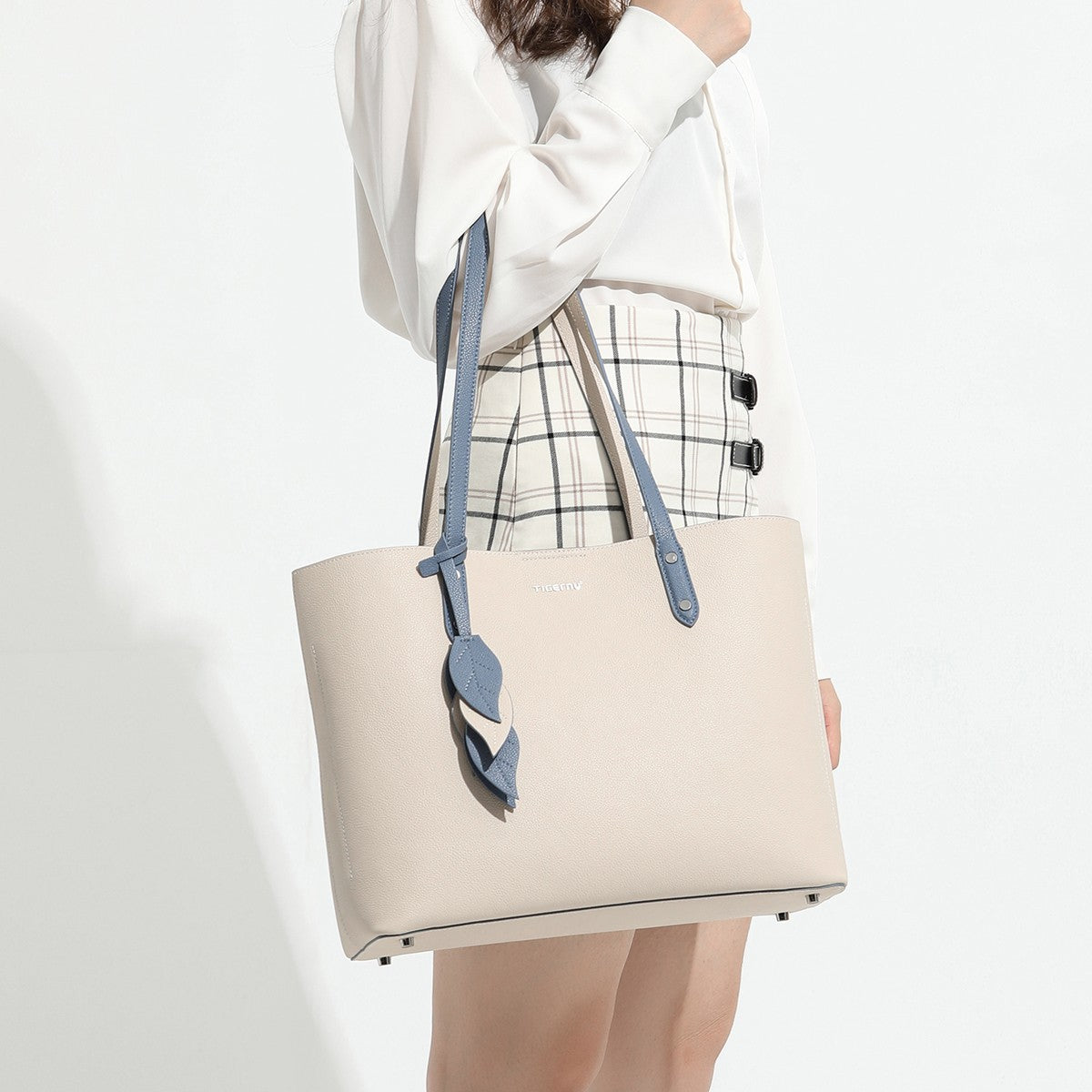 Fashion Women's Large Capacity Handbag CJD