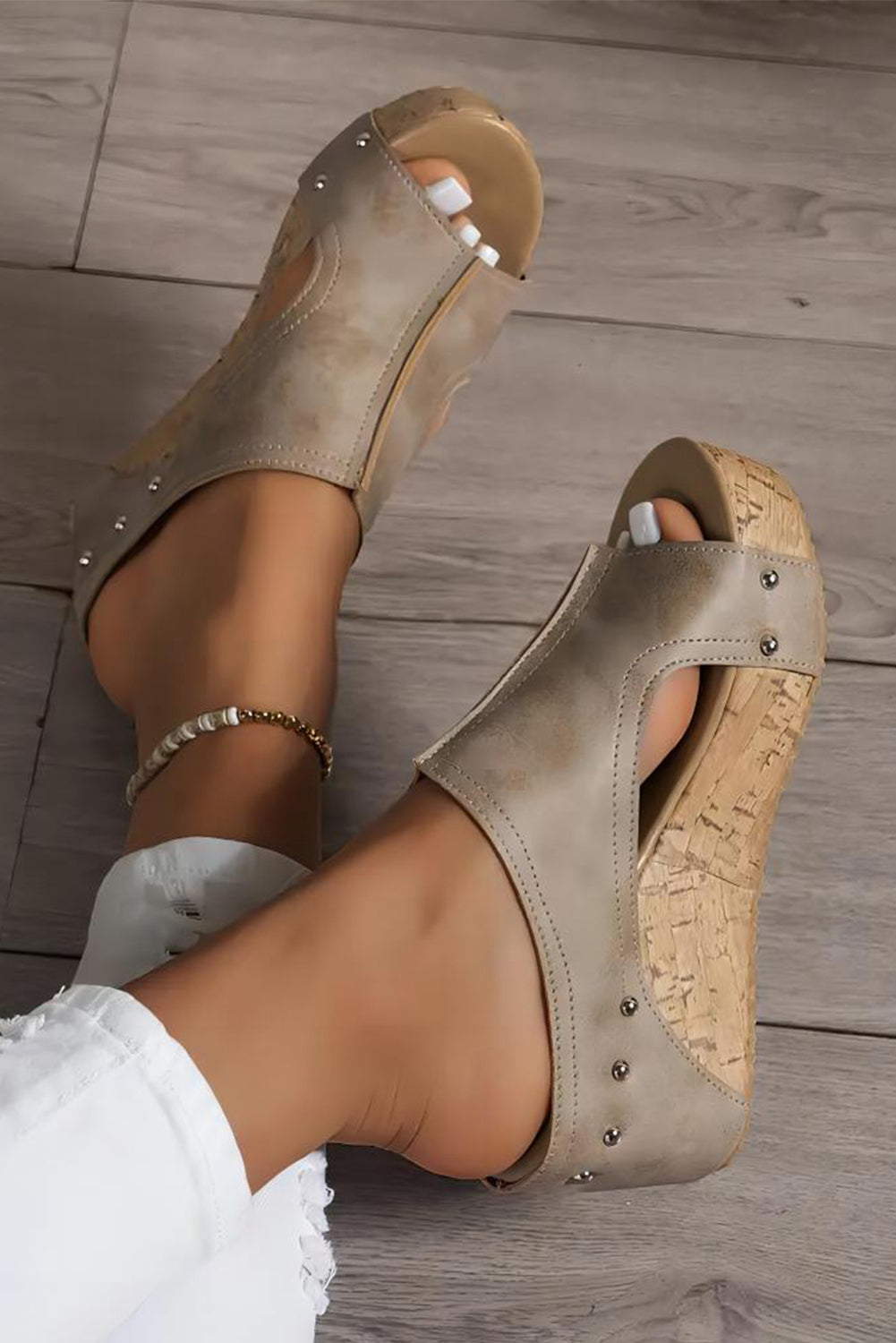 Gianna Pu Leather Wedge Slippers Threaded Pear