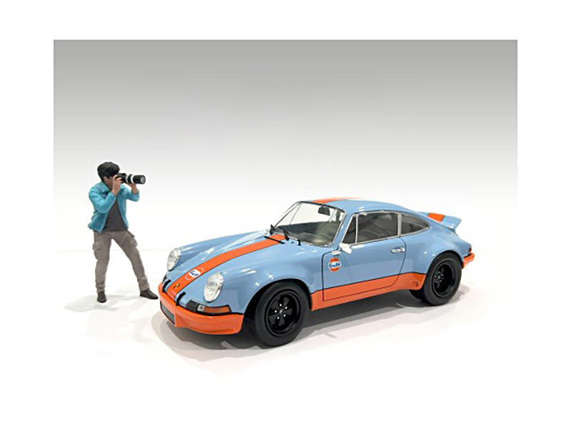 "Photographers" Figure #1 for 1/24 Scale Models by American Diorama American Diorama