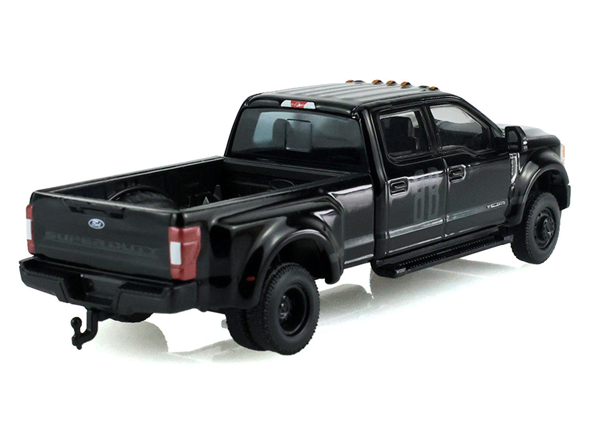 2020 Ford F-450 XL Super Duty Pickup Truck Black "Black Bandit" Series 31 1/64 Diecast Model Car by Greenlight Greenlight