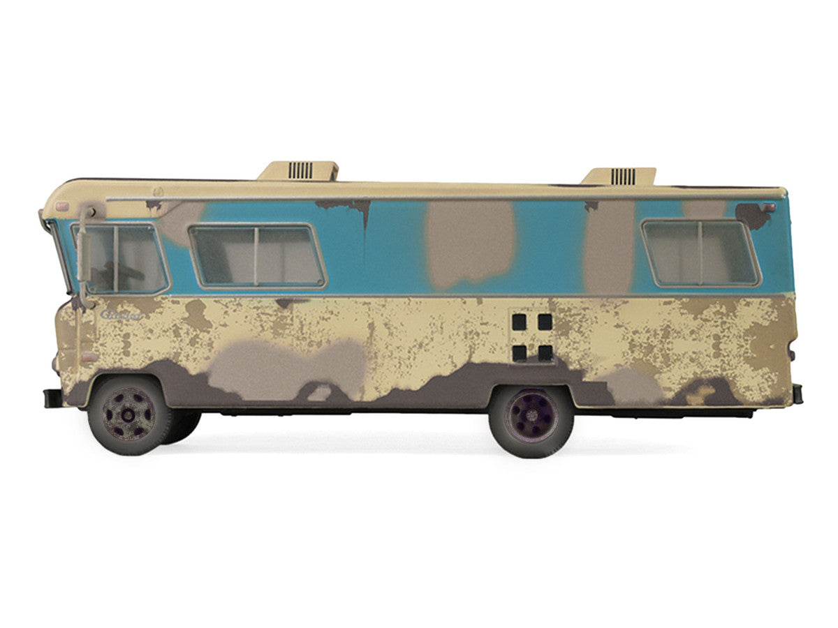 1972 Condor II RV (Recreational Vehicle) "Going on Vacation" Evergreen (Weathered) "Hobby Exclusive" Series 1/64 Diecast Model Car by Greenlight Greenlight