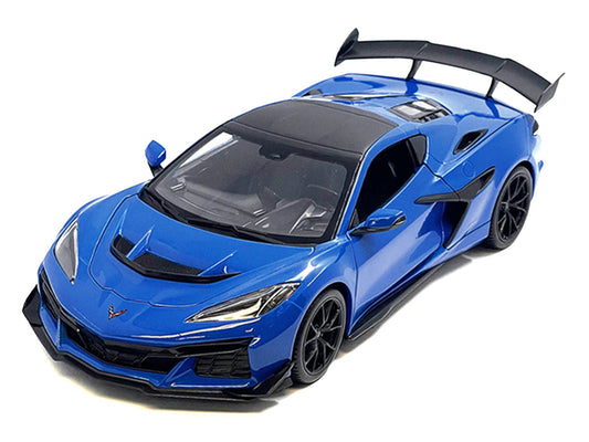 Chevrolet Corvette ZR1 Coupe Blue with Carbon Top "Special Edition" Series 1/18 Diecast Model Car by Maisto Maisto