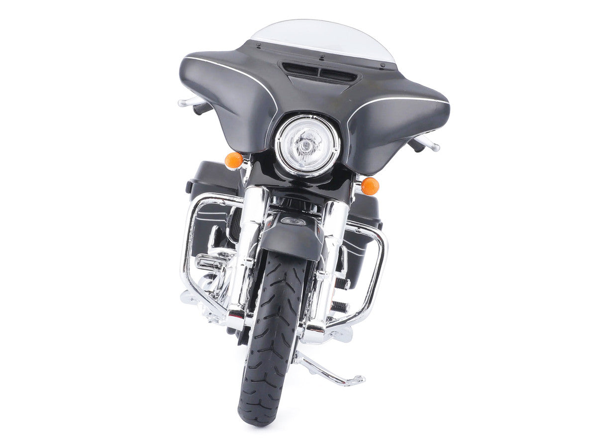 2015 Harley-Davidson Street Glide Special Black 1/12 Diecast Motorcycle Model by Maisto Maisto