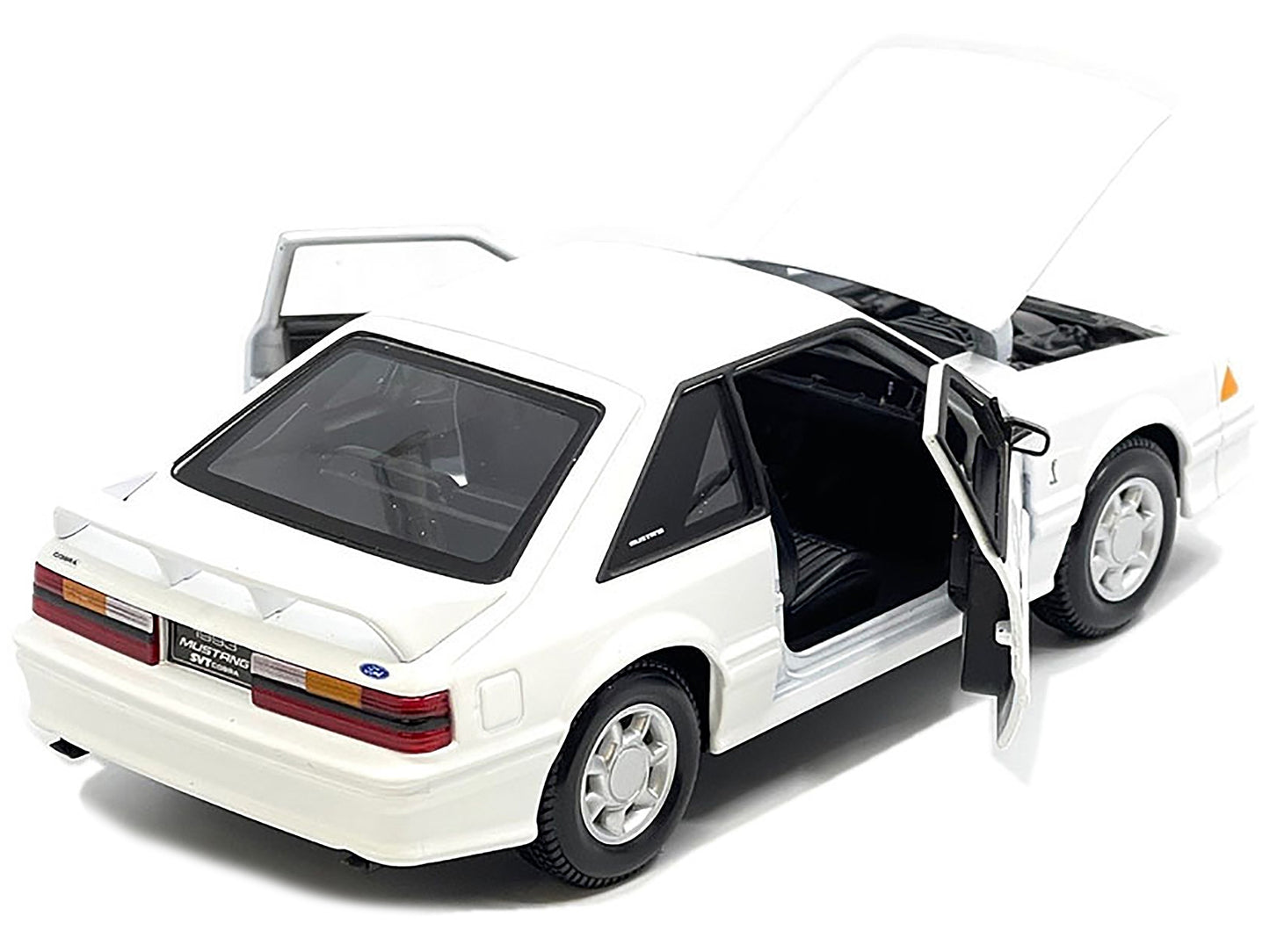 1993 Ford Mustang SVT Cobra White "Special Edition" Series 1/24 Diecast Model Car by Maisto