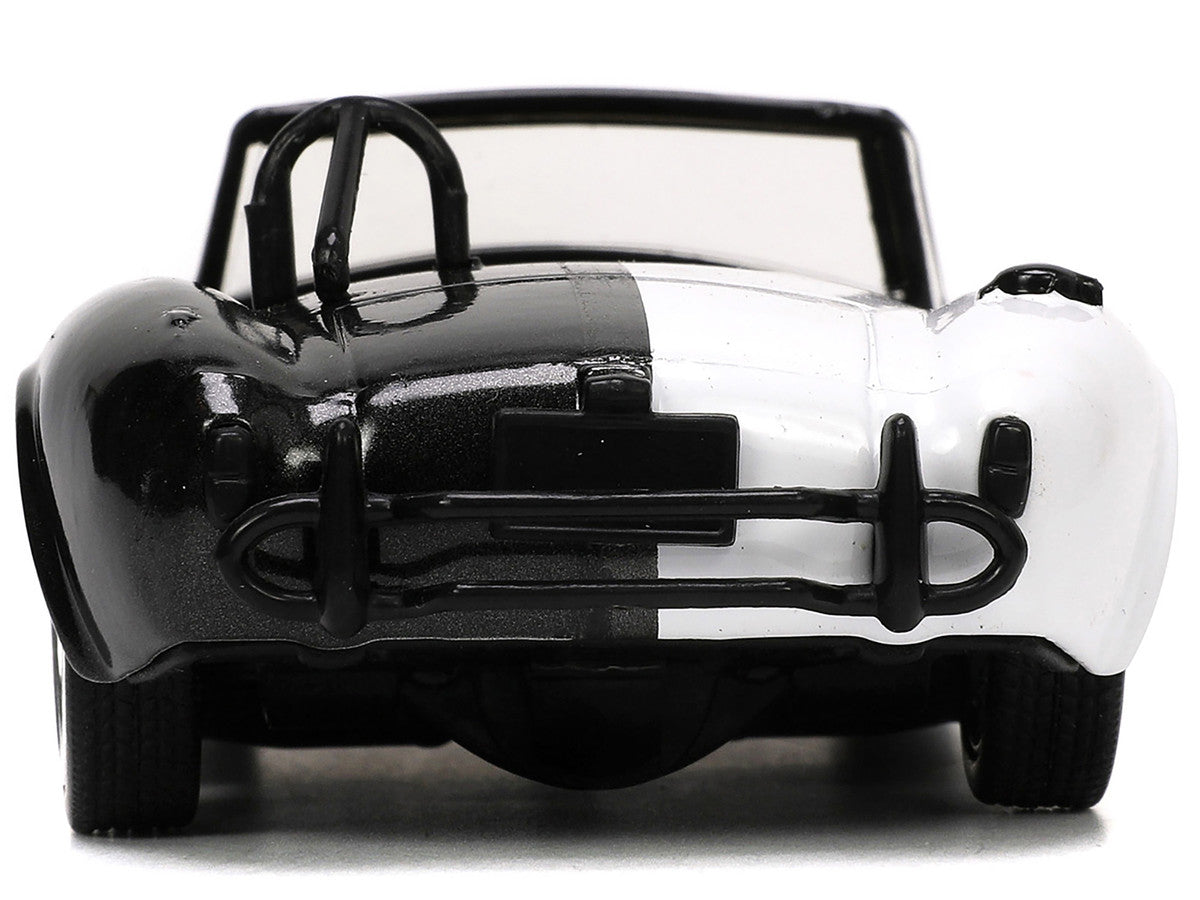 1965 Shelby Cobra 427 S/C #2 Black Metallic and White and Harvey Two-Face Diecast Figure "Batman" "Hollywood Rides" Series 1/32 Diecast Model Car by Jada Jada