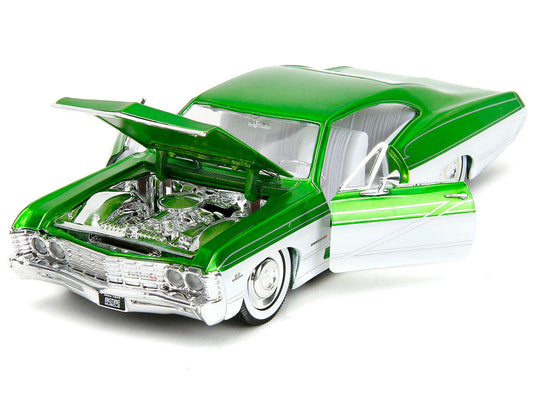 1967 Chevrolet Impala SS Green Metallic and White with White Interior "Bigtime Muscle" Series 1/24 Diecast Model Car by Jada Jada