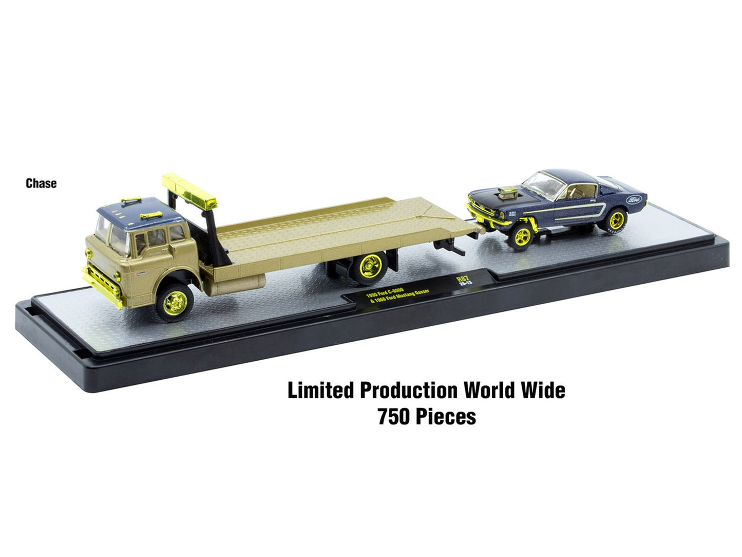 Auto Haulers Set of 3 Trucks Release 87 Limited Edition to 9600 pieces Worldwide 1/64 Diecast Models by M2 Machines