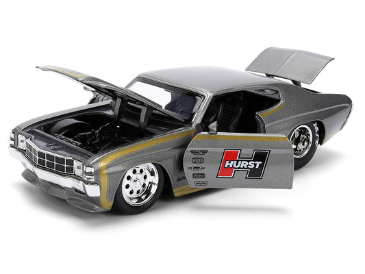 1971 Chevrolet Chevelle SS "Hurst" Gray Metallic with Gold Stripes "Bigtime Muscle" Series 1/24 Diecast Model Car by Jada Jada