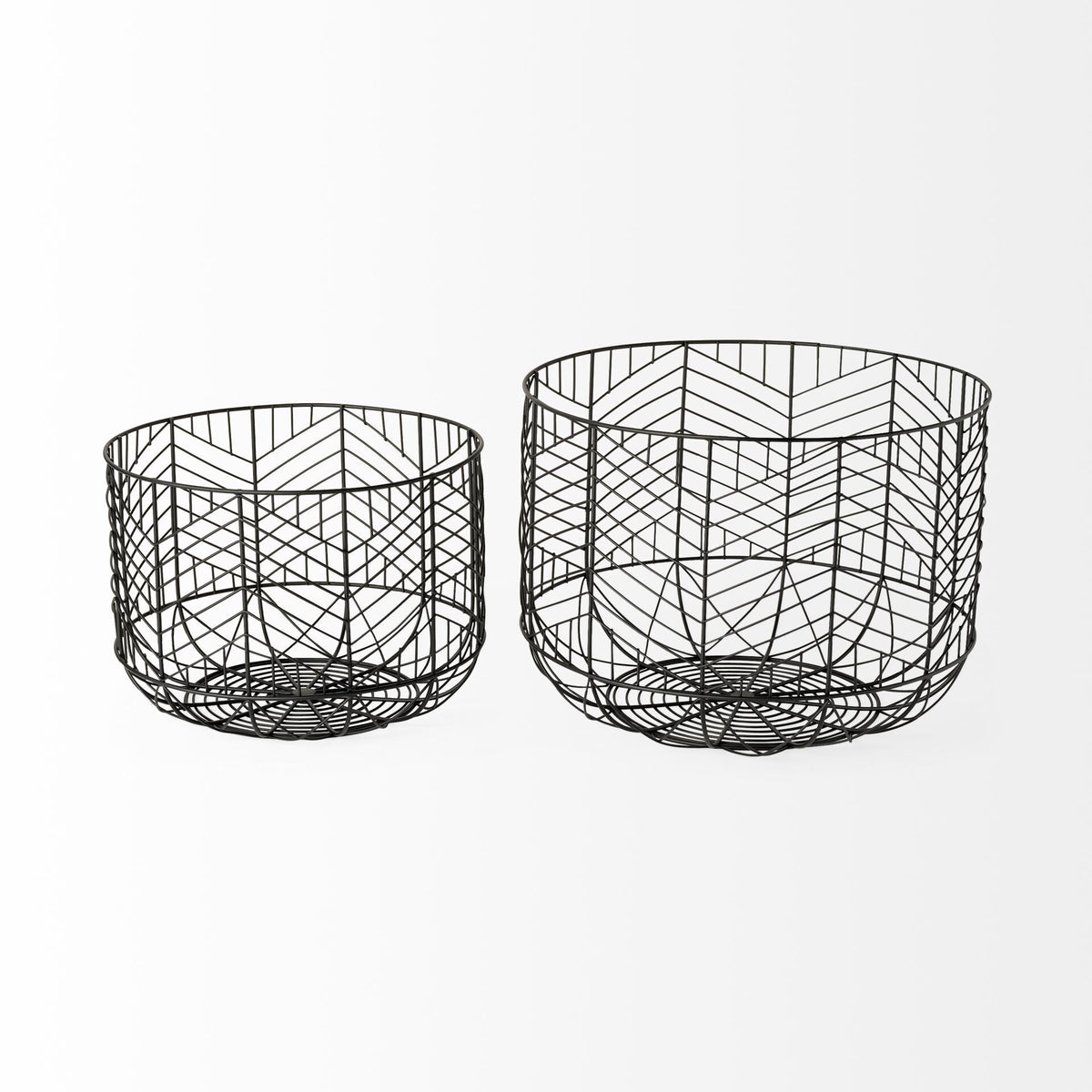 Set Of Two Black Metal Wire Chevron Bowls W2B