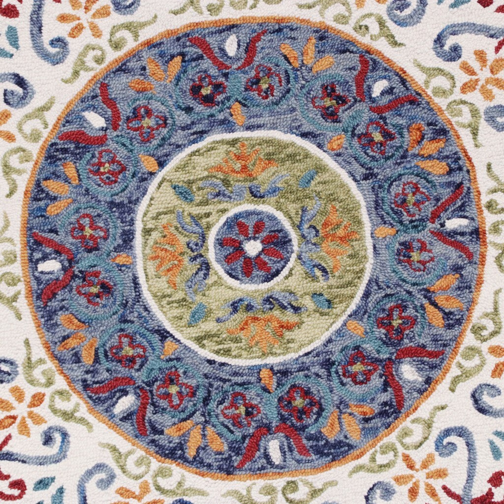 4' Round Blue and White Ornate Medallion Area Rug W2B