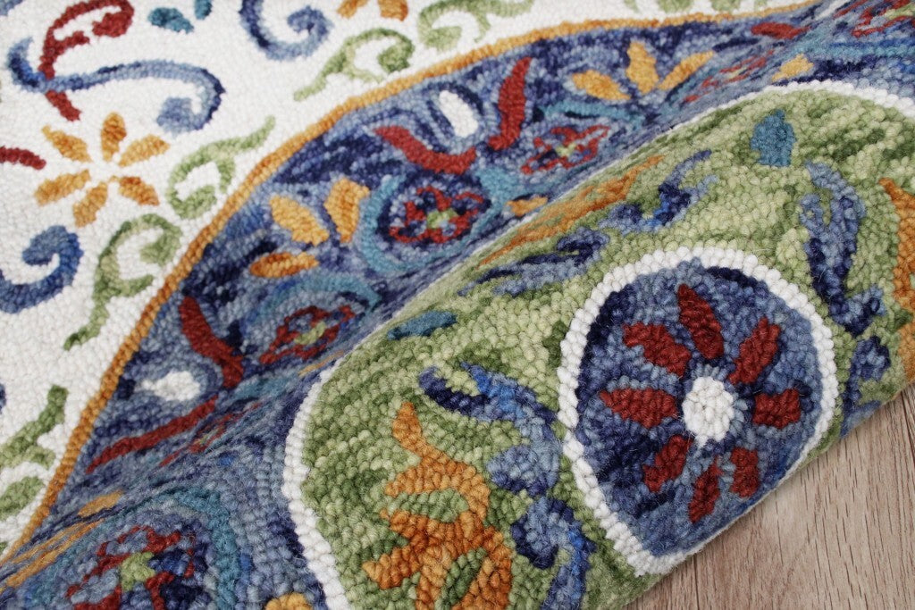 4' Round Blue and White Ornate Medallion Area Rug W2B