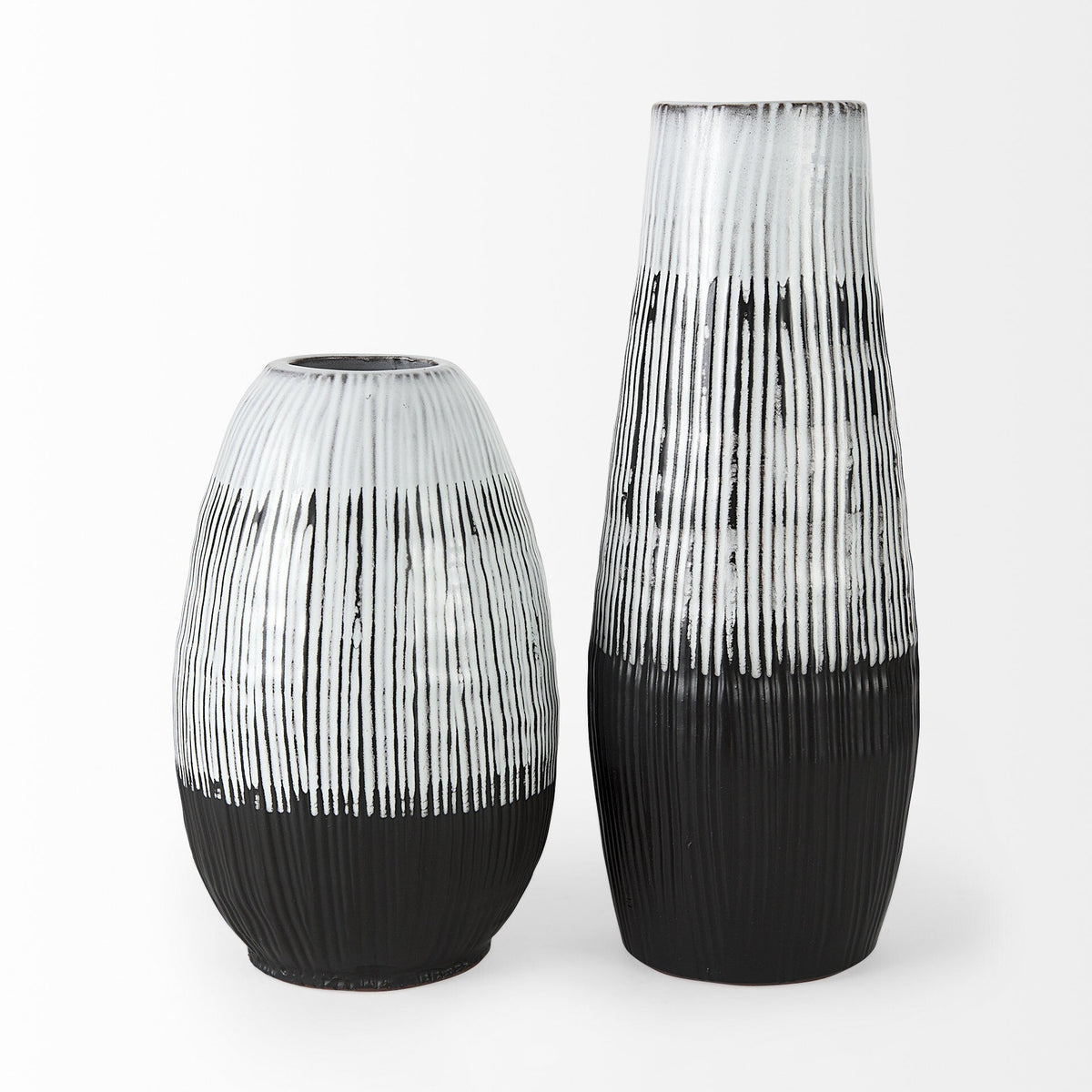 19" Black White and Gray Patterned Lines Ceramic Vase W2B