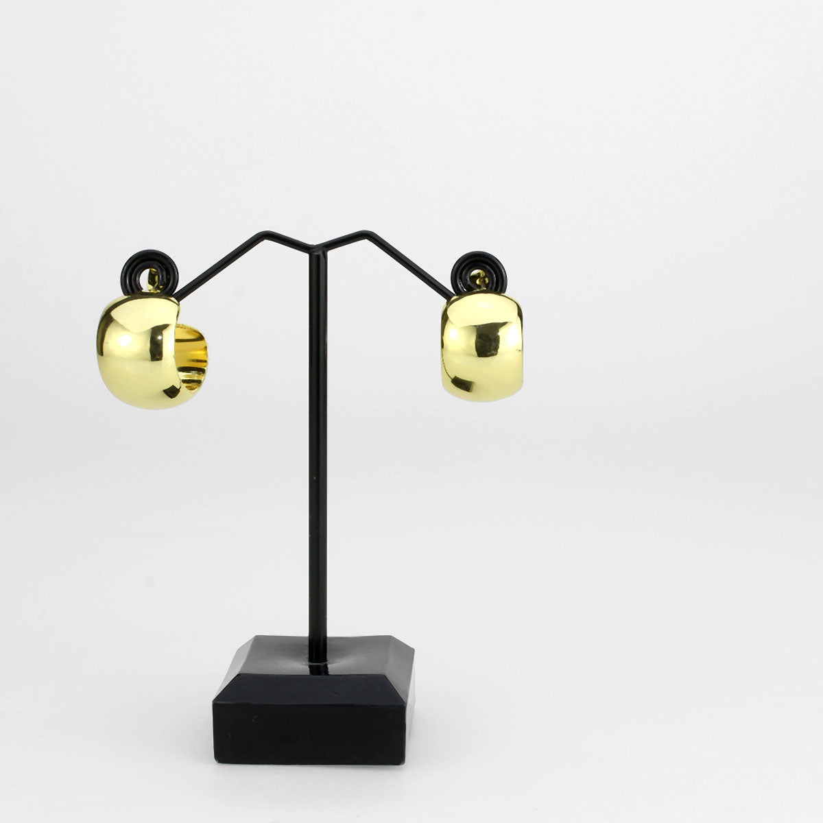 3W1740G - Flash Gold Brass Earring with NoStone in No Stone-1