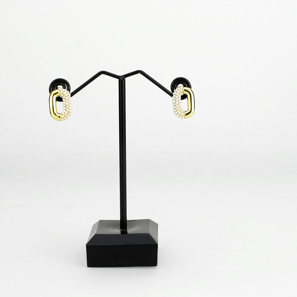3W1793 - Flash Gold Brass Earring with Synthetic in White Alamode