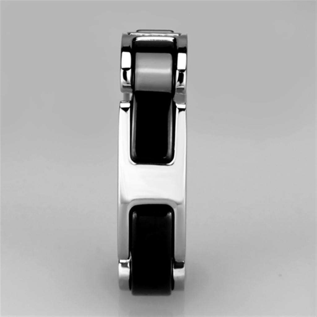 3W966 - High polished (no plating) Stainless Steel Ring with Ceramic  in Jet Alamode