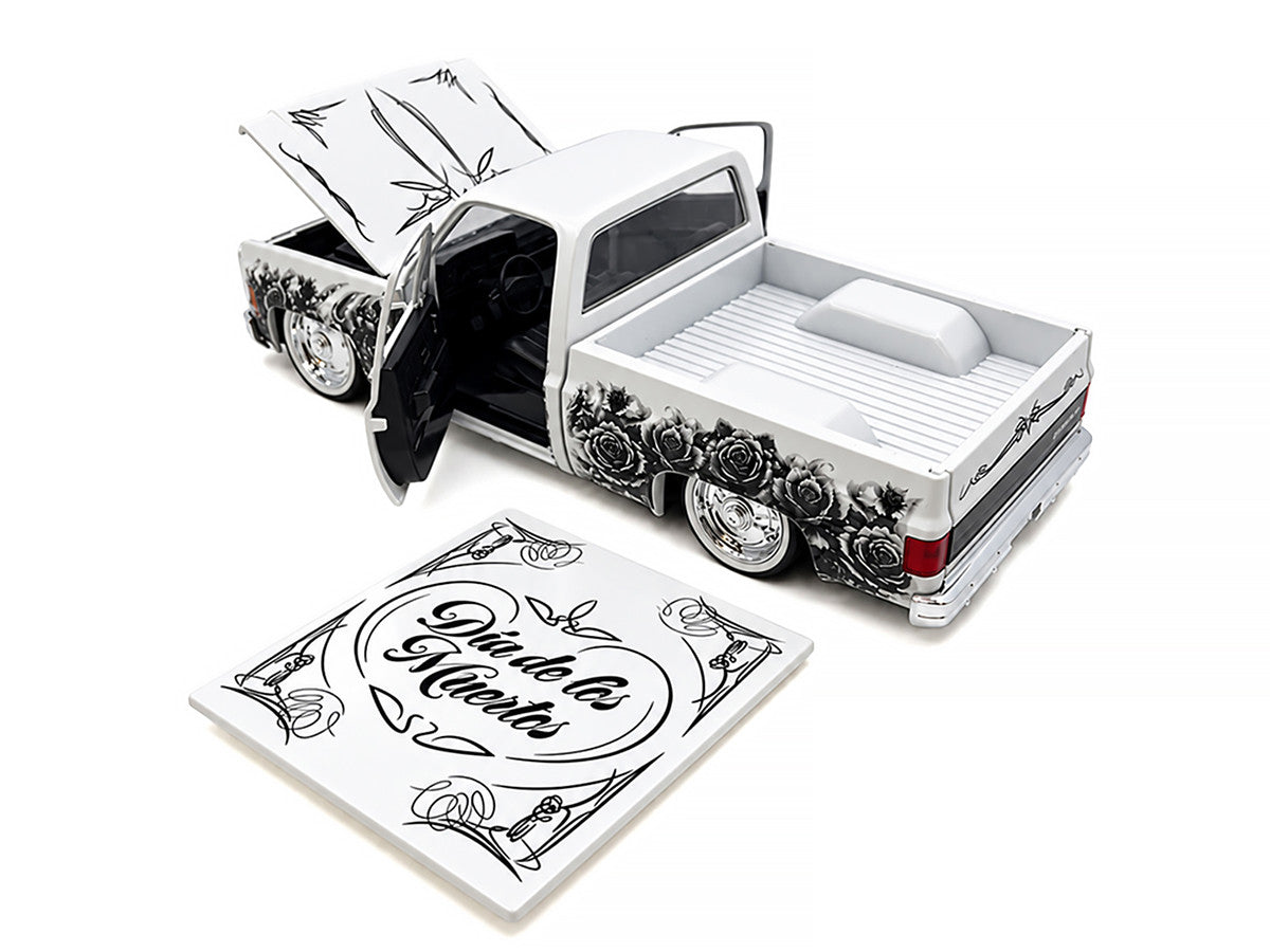 1973 Chevrolet Cheyenne 10 Pickup Truck "Dia de los Muertos" White with Graphics Limited Edition to 2500 pieces Worldwide 1/24 Diecast Model Car by M2 Machines M2