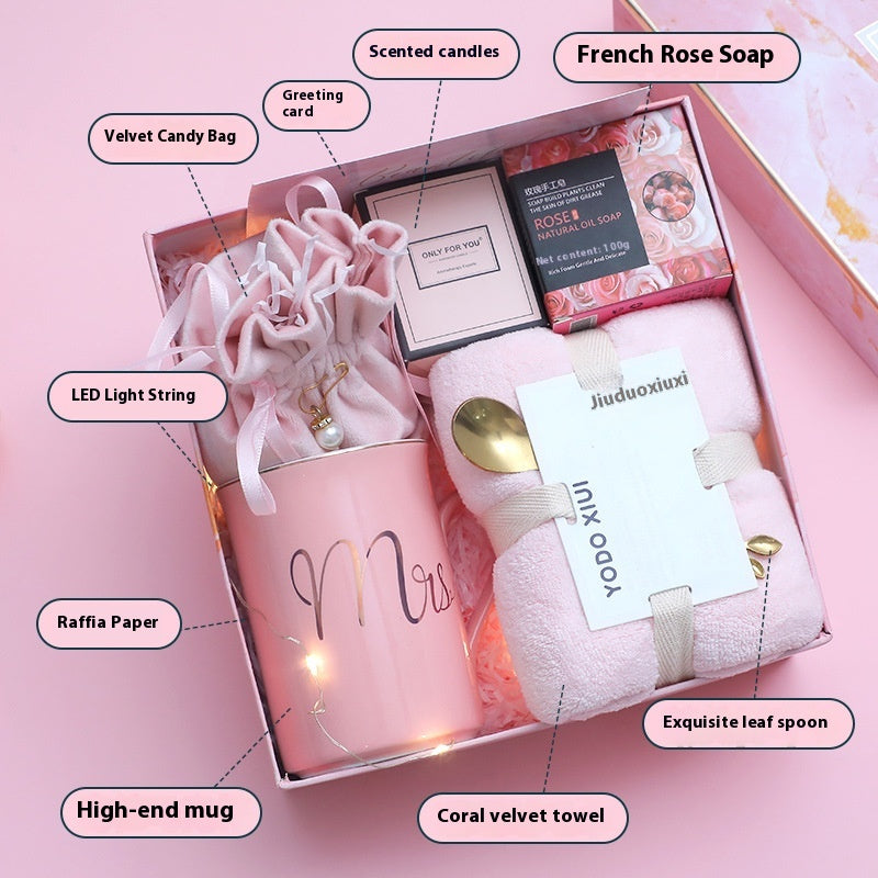 Gift Box For Mother's Day Wedding Favors CJD