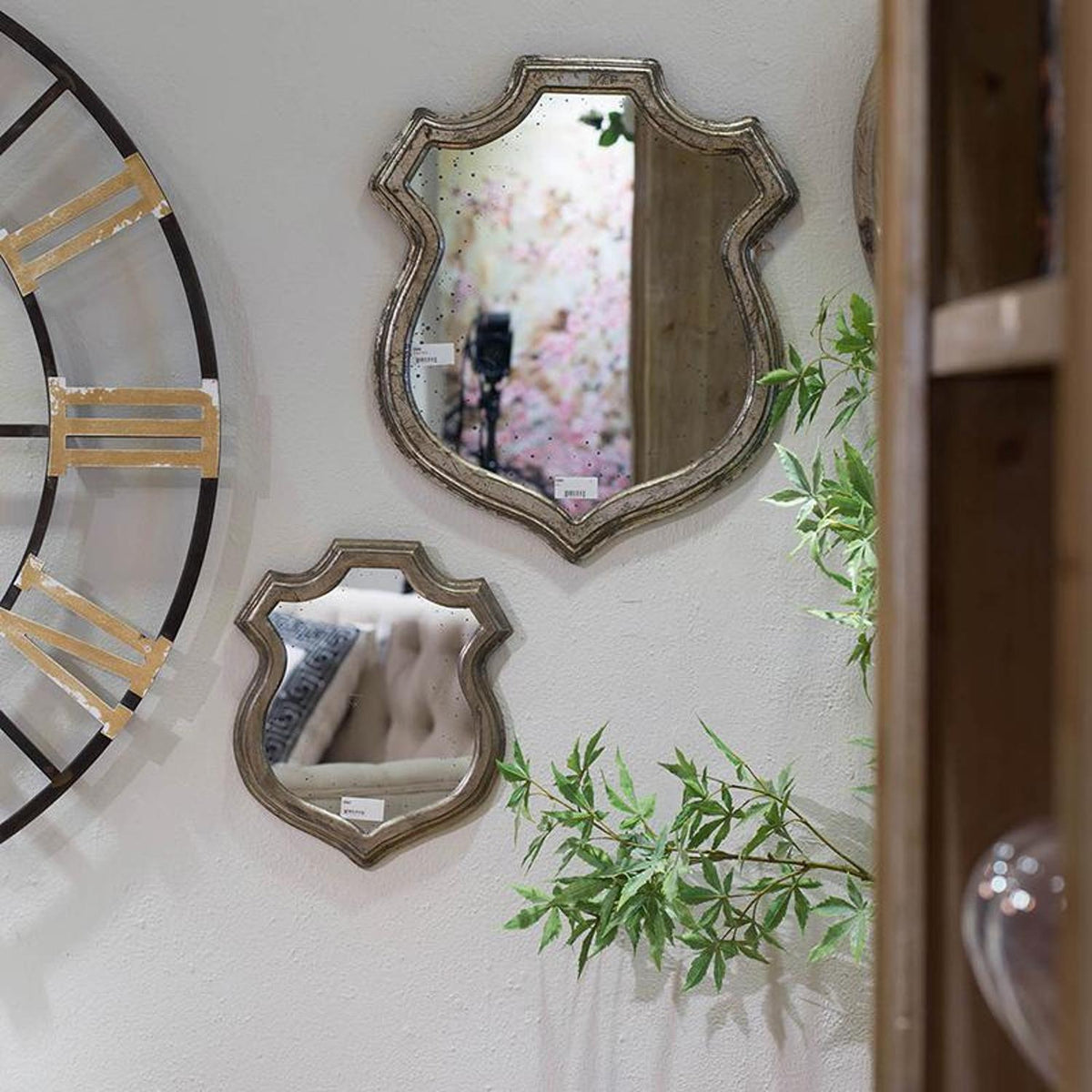 24" Distressed Metallic Crest Shape Wall Mounted Accent Mirror Framed W2B