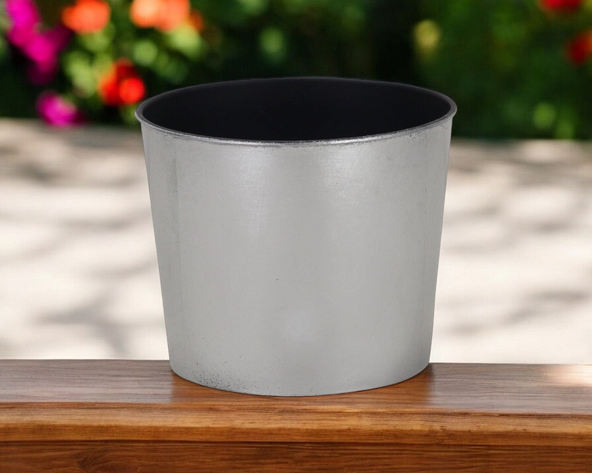7" Silver Recycled Plastic Indoor Outdoor Round Pot Planter W2B