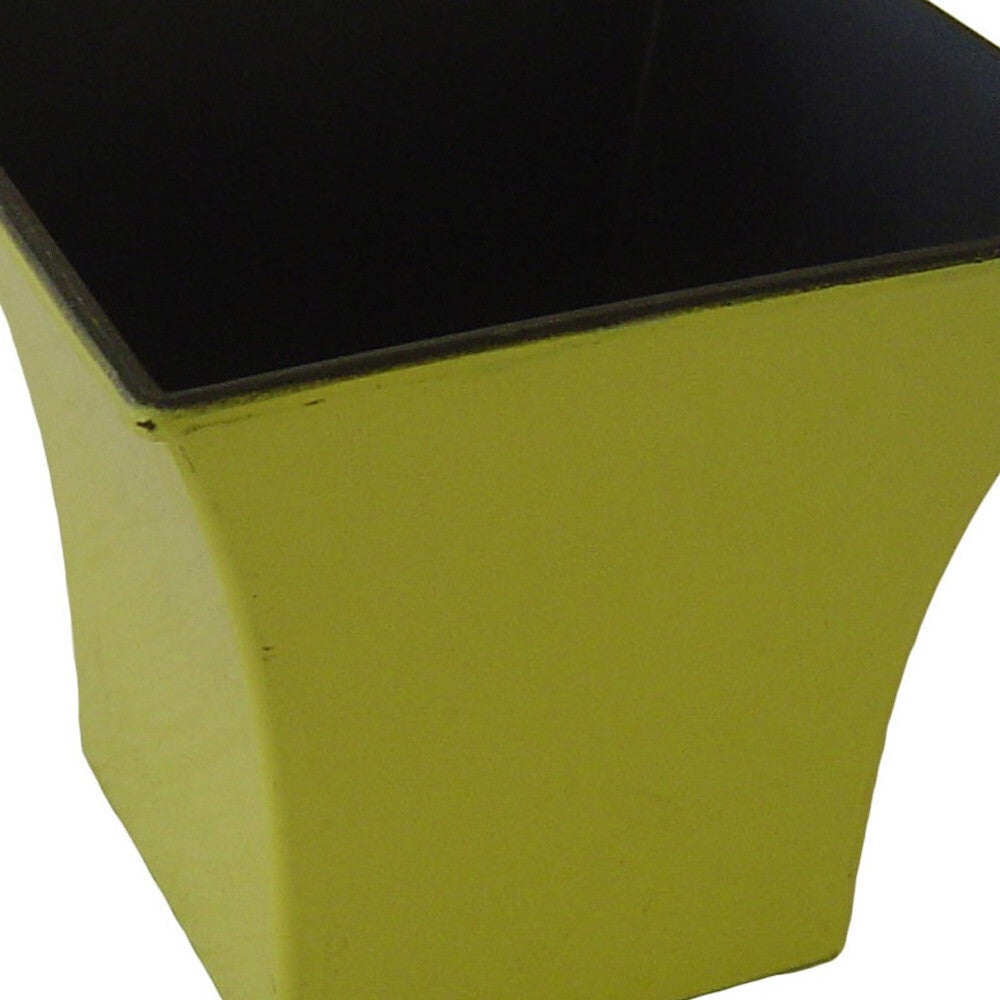 5" Yellow Recycled Plastic Indoor Outdoor Square Pot Planter W2B