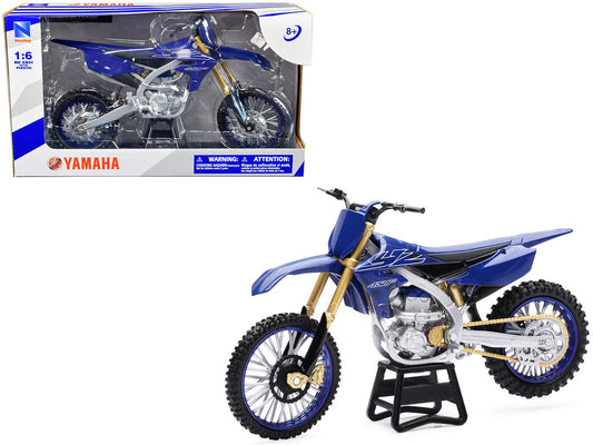 Yamaha YZ450F Dirt Bike Motorcycle Blue and Black 1/6 Diecast Model by New Ray New Ray