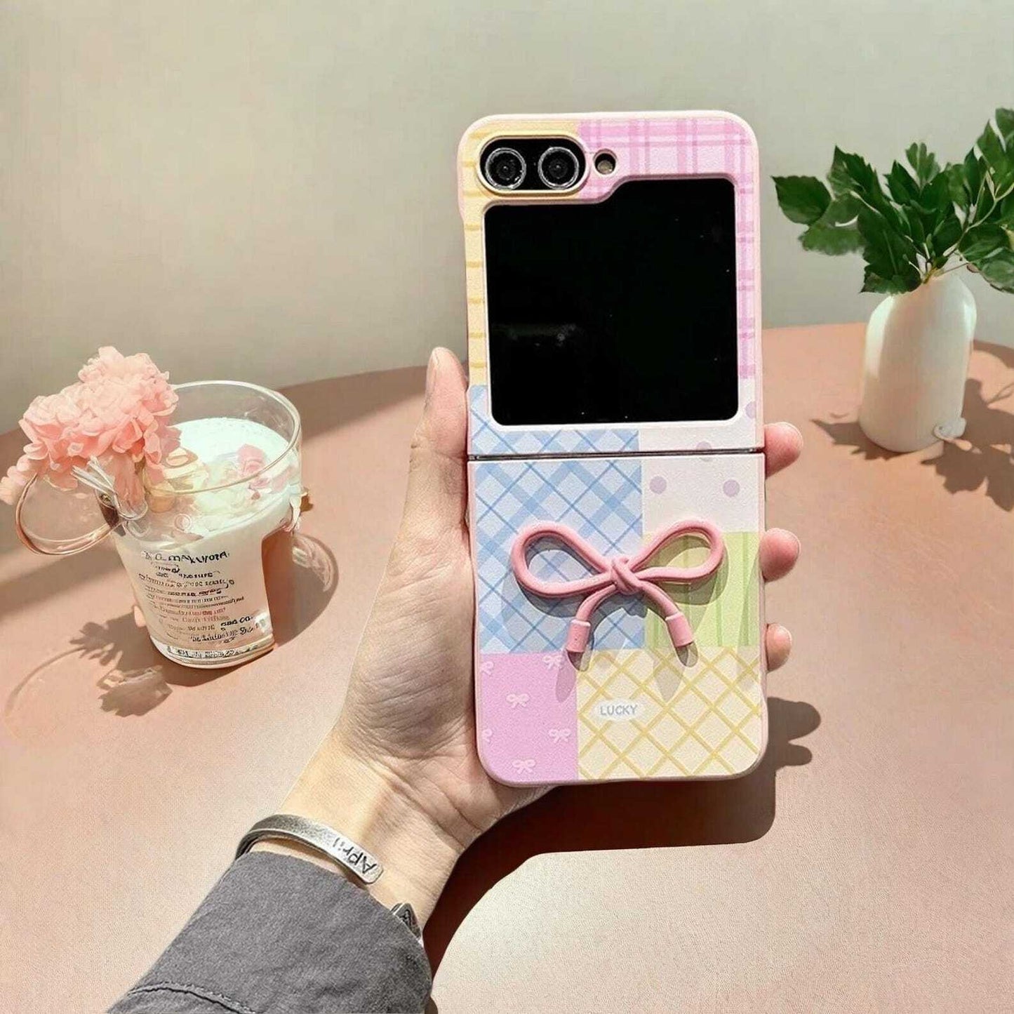 3D Bow Bracelet Case for Samsung Z Flip 6 5 4 3 Cute Shockproof Back Cover with Strap, Stylish and Durable Protective Case W2B