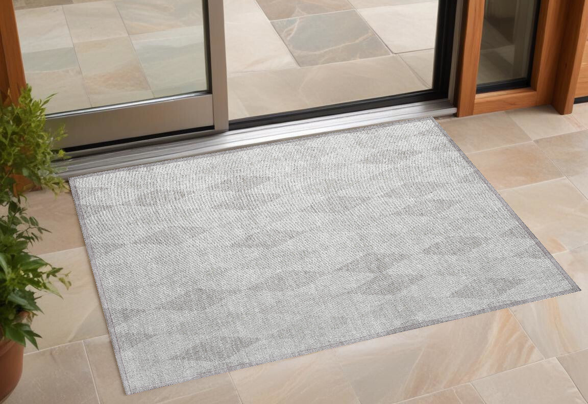 3' X 5' Gray Geometric Washable Non Skid Indoor Outdoor Area Rug W2B
