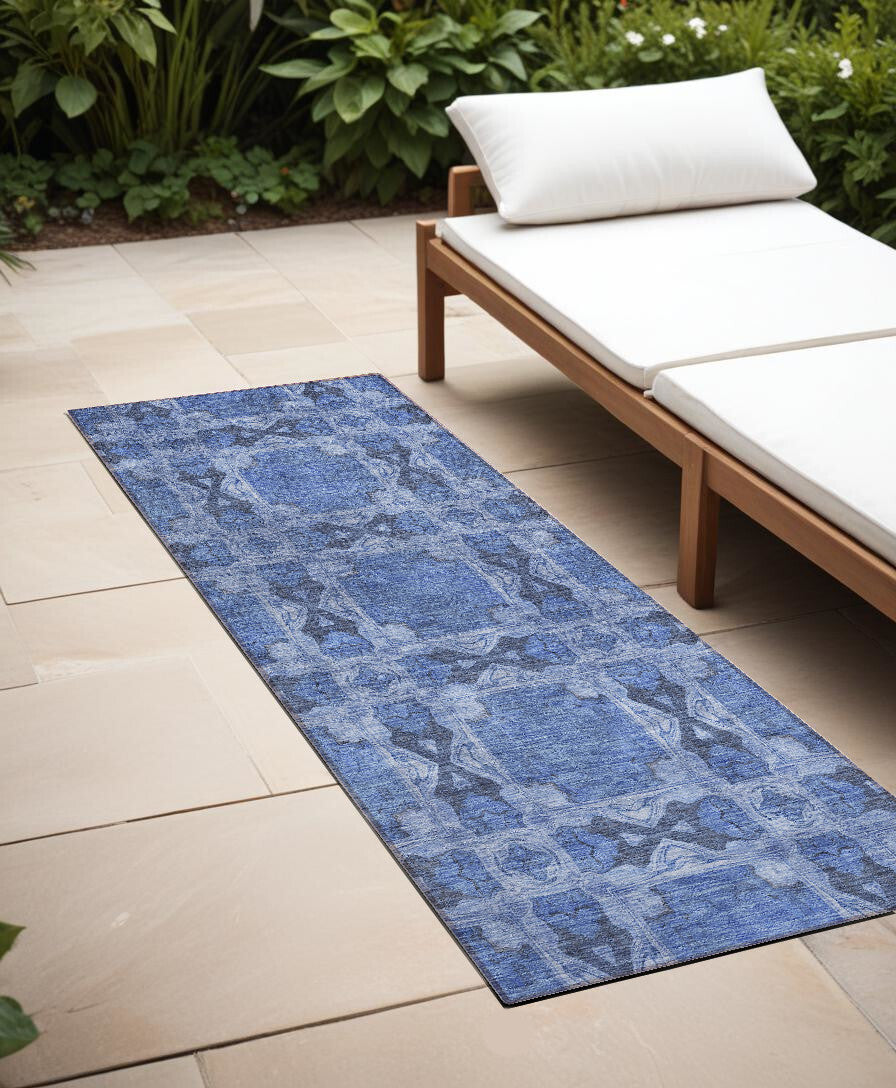 8' Runner Denim Blue and Gray Floral Medallion Washable Non Skid Indoor Outdoor Runner Rug W2B