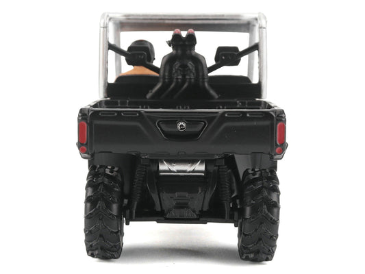 Can-Am Defender XMR Silver Metallic and Black with Driver Figure 1/32 Diecast Model by BRP Models-1