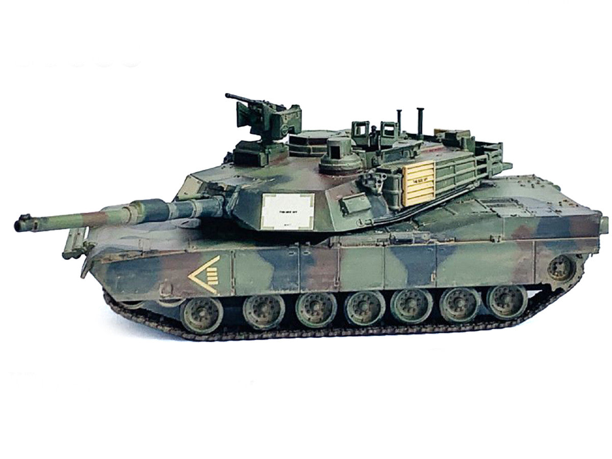 United States M1A2 SEP V2 Tank "2nd Battalion 5th Cavalry Regiment 1st Cavalry Division Germany" "NEO Dragon Armor" Series 1/72 Plastic Model by Dragon Models Dragon Models