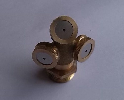 Mist Nozzles Water Spray Nozzle Garden Sprinkler Adjustable Spray Nozzle Brass Irrigation Fitting