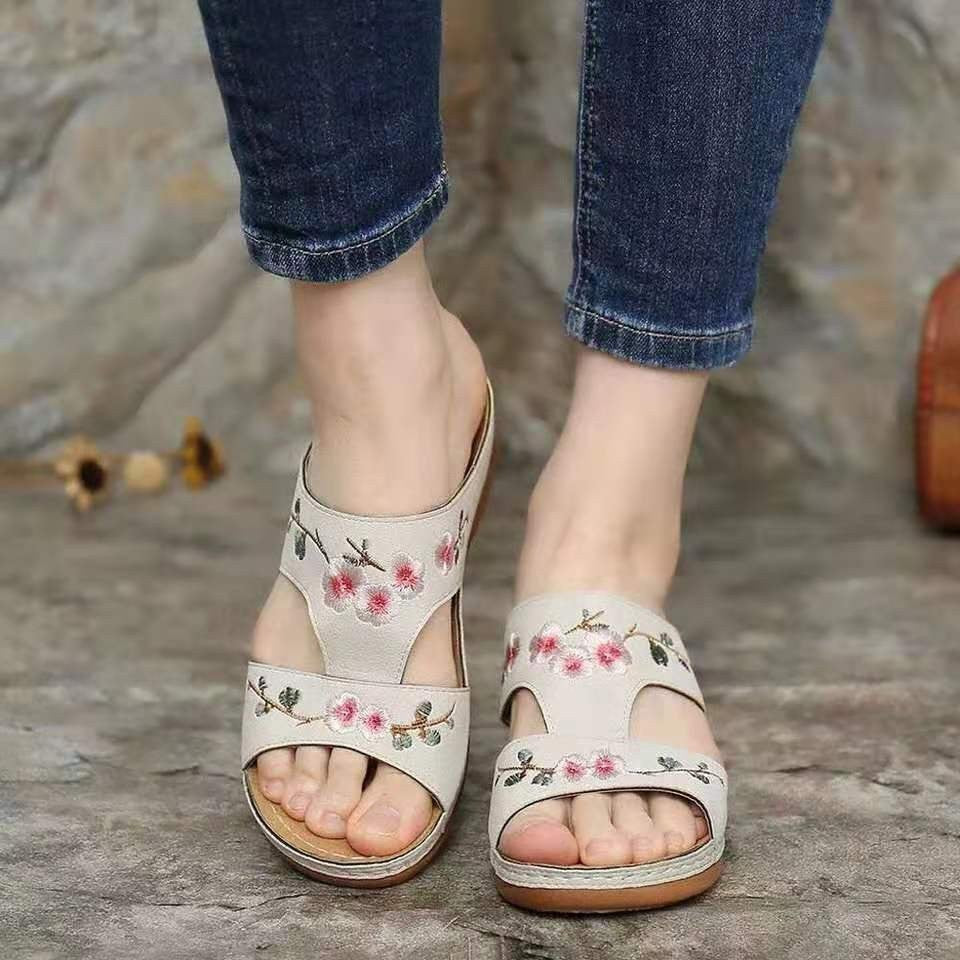 Wedge Heel Retro Stitched Embroidered Ethnic Style Women's Platform Slippers LadyShow.Store