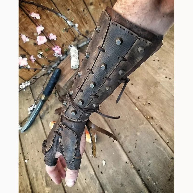 Rivet Lace-up Medieval New Retro Boxing Glove Accent Plus