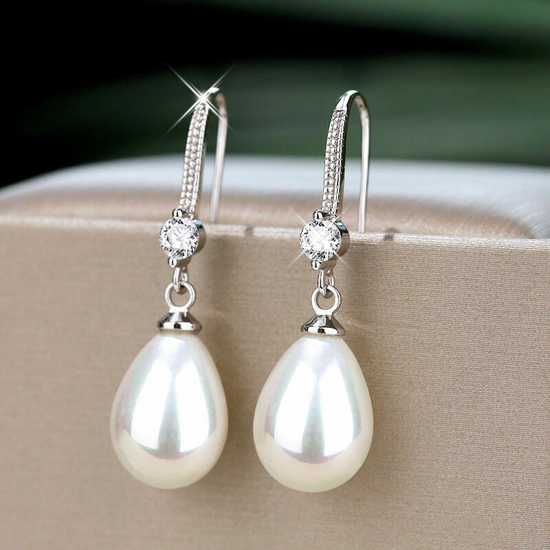 Women's Elegant Drop-shaped Imitation Pearl Long Earrings LadyShow.Store