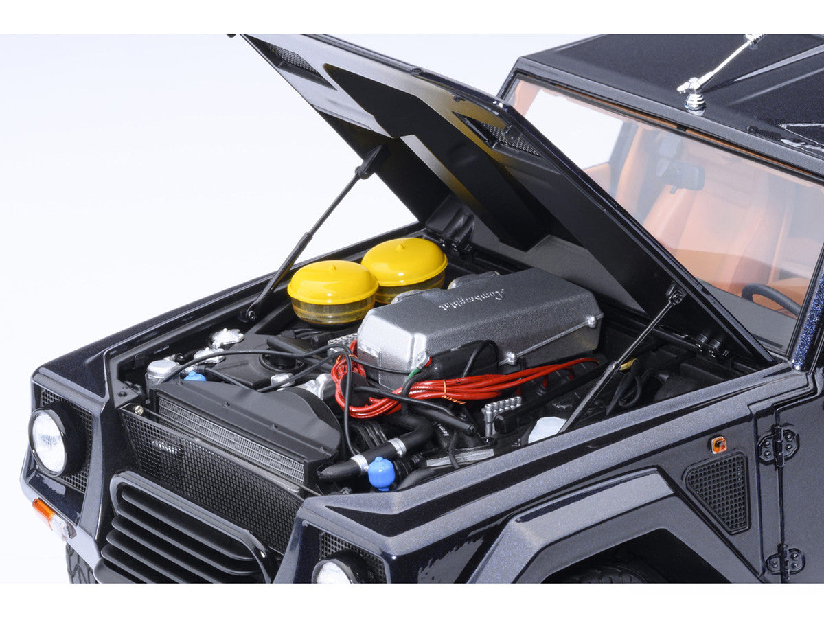 Lamborghini LM002 Blu Acapulco Blue Metallic 1/18 Model Car by Autoart Autoart