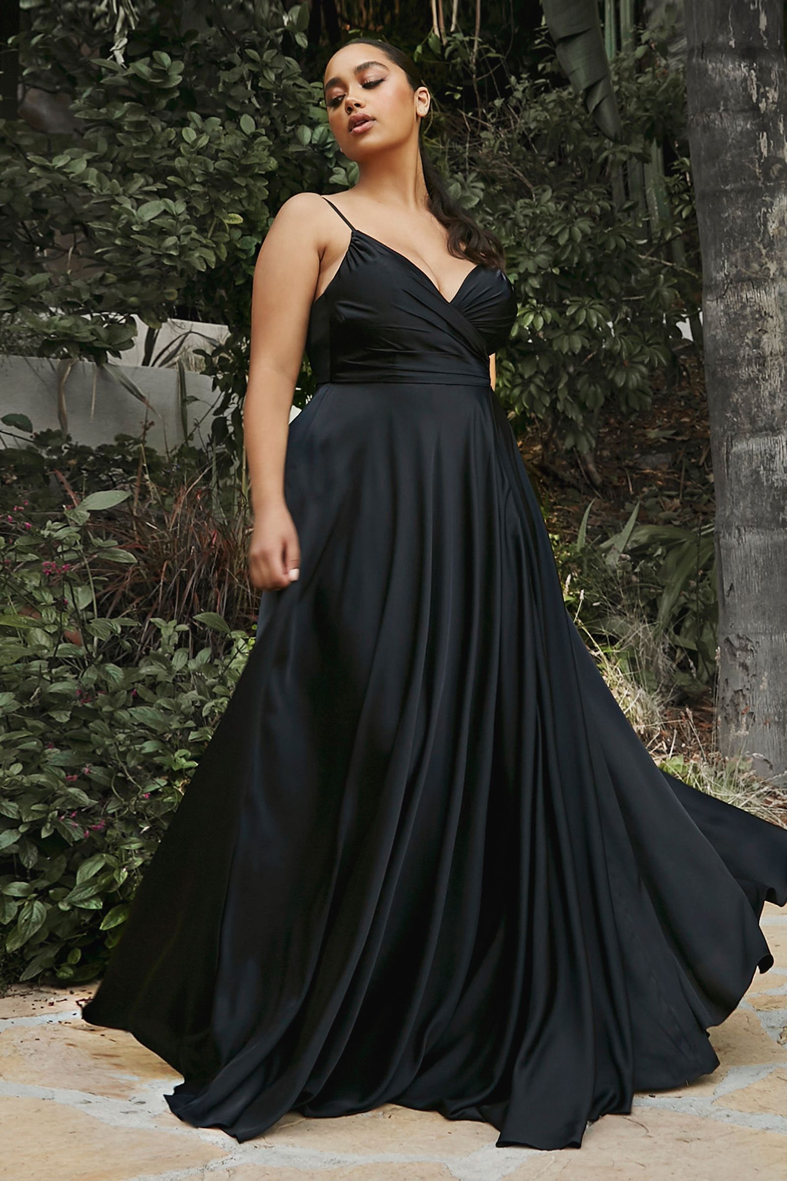 Sweetheart Neckline Soft Satin A-Line Curvy Fit-2