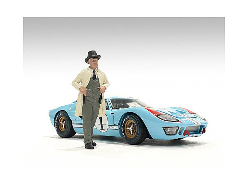 "Race Day 2" Figurine II for 1/18 Scale Models by American Diorama American Diorama