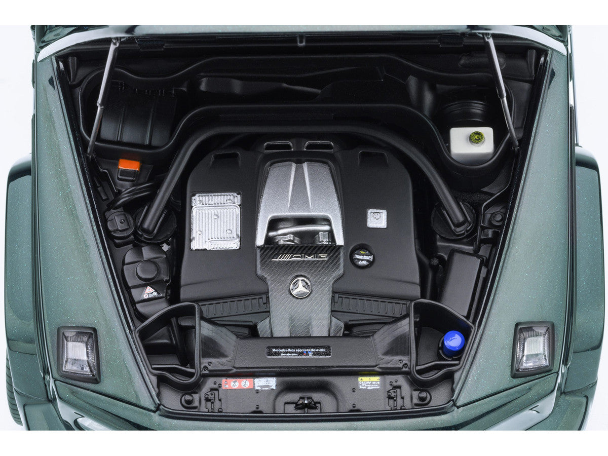 2019 Mercedes-Benz AMG G63 Emerald Green Metallic 1/18 Model Car by Autoart-3