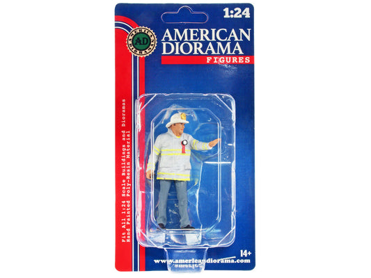 "Firefighters" Fire Captain Figure for 1/24 Scale Models by American Diorama American Diorama
