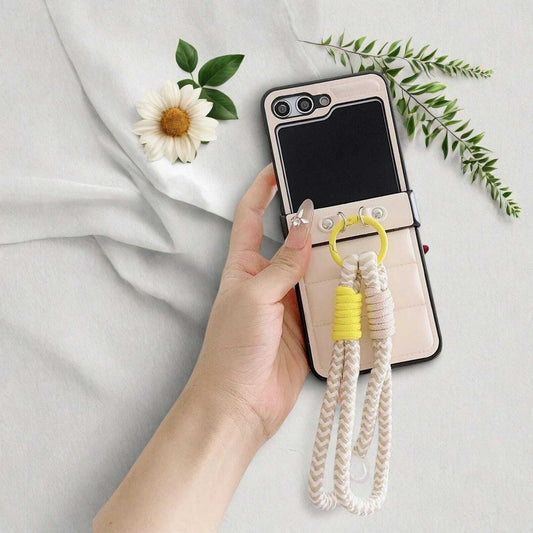 PU Leather Down Jacket Style Case with Wrist Strap for Samsung Galaxy Z Flip 3 4 5 6 - Hard Hinge Protective Cover for Samsung W2B