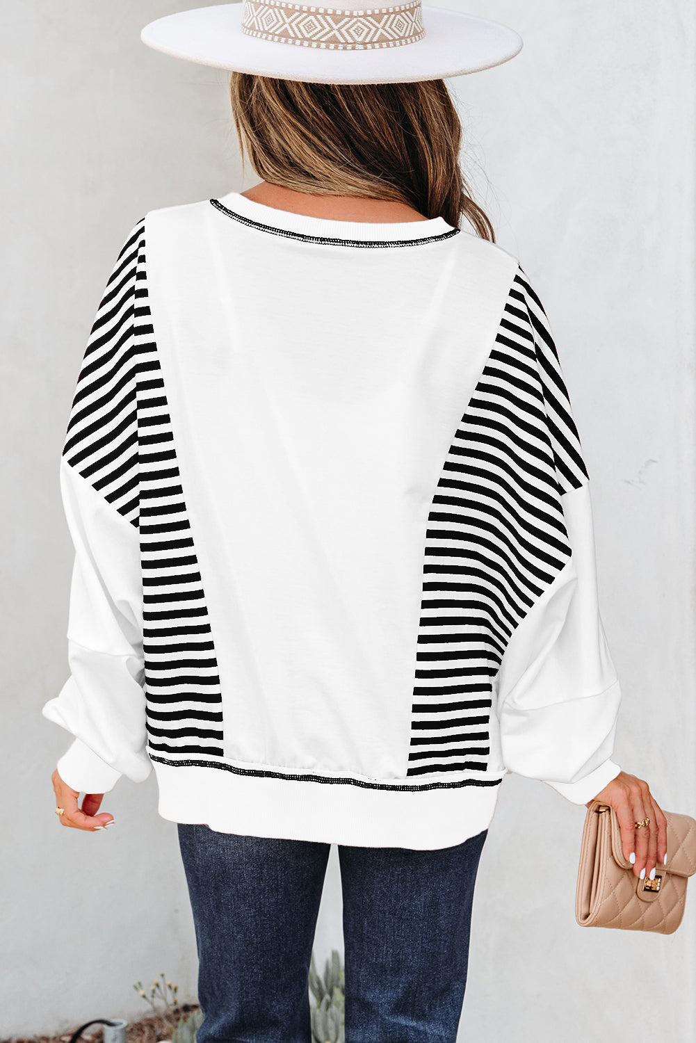 Clare Contrast Stitching Oversize Sweatshirt-1