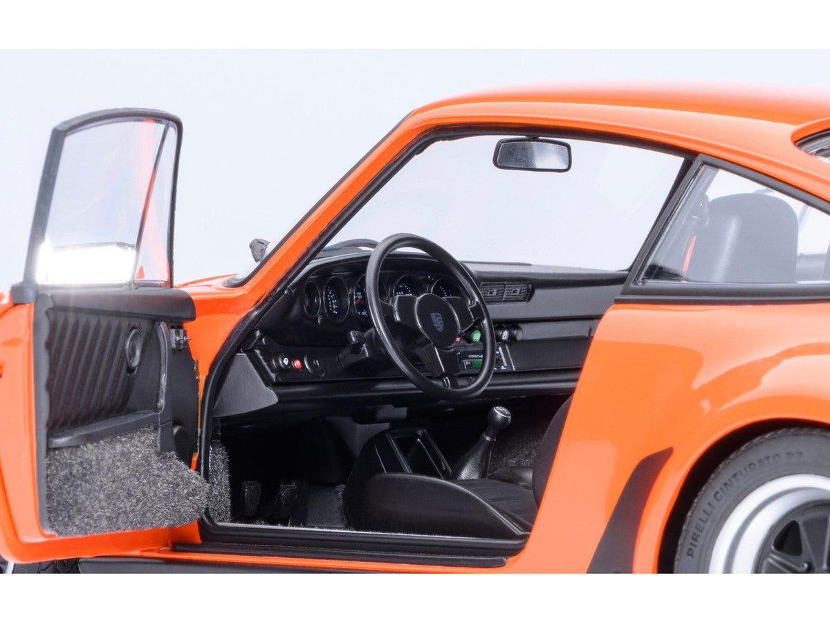 Porsche 911 Turbo 3.0 (930) Continental Orange 1/18 Model Car by Autoart Autoart