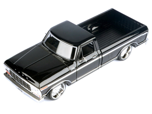 1979 Ford F-150 Custom Pickup Truck Black "Maxx Design" Series 1/24 Diecast Model Car by Motormax Motormax